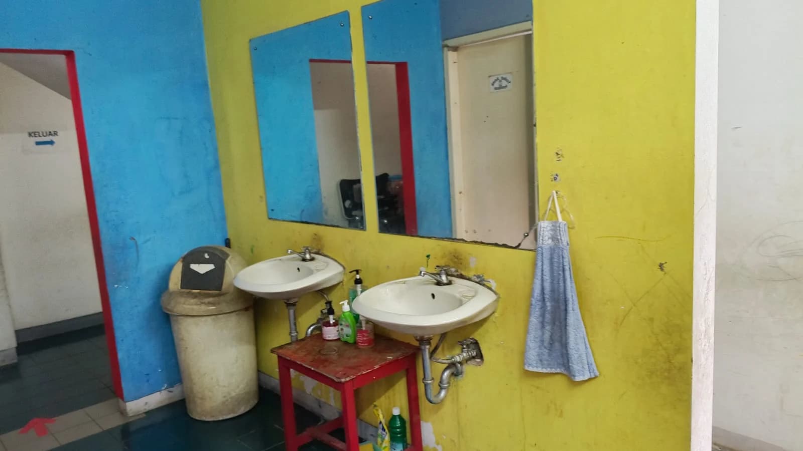 Toilet