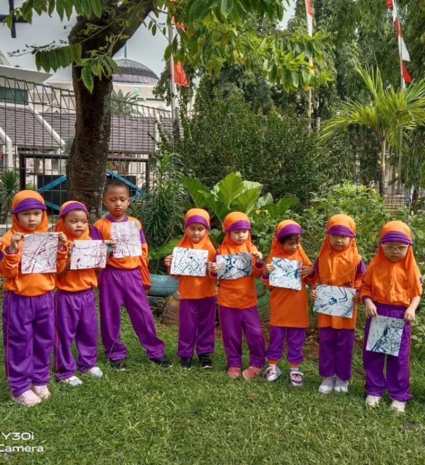 Jejak Tinta, Imajinasi Ceria