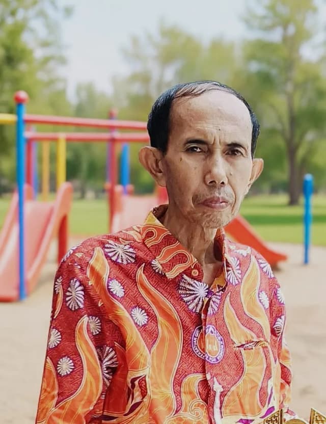 Kepala TK Islam At-Tin